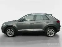 Begagnad VW T-Roc Style 116 HK (85 kW) 2025 Grön SUV