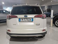 Usata Toyota RAV4 Hybrid Lounge 154 CV (113 kW) 2017 Bianco SUV
