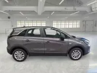 Usata Opel Crossland Elegance 120 CV (88 kW) 2022 Grigio SUV