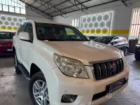 Usata Toyota Land Cruiser Executive 173 CV (127 kW) 2010 Bianco SUV