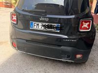 Usata Jeep Renegade Limited 120 CV (88 kW) 2017 Nero SUV
