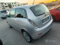 Usata Lancia Ypsilon 69 CV (50 kW) 2010 Grigio Utilitaria