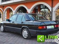 Usata Mercedes 190 126 CV (92 kW) 1993 Grigio Berlina