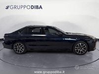 Usata BMW 740 M Sport 299 CV (219 kW) 2024 Nero Berlina