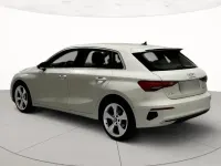 Usata Audi A3 Advanced 150 CV (110 kW) 2021 Bianco ghiacciaio metallizzato Berlina