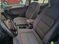 Usata VW Golf Sportsvan 110 CV (80 kW) 2015 Bianco Monovolume