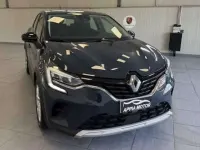 Usata Renault Captur Evolution 94 CV (69 kW) 2024 Blu/azzurro SUV