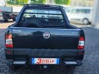 Usata Fiat Strada 95 CV (69 kW) 2011 Nero Pick-up