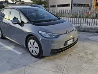 Usata VW ID.3 Pro 58 kW (79 CV) 2022 Grigio Utilitaria
