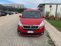 Usata Peugeot Partner Tepee Active 120 CV (88 kW) 2016 Rosso Monovolume