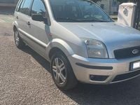 Usata Ford Fusion 68 CV (50 kW) 2004 Grigio Utilitaria