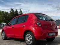 Gebraucht Dacia Sandero 75 PS (55 kW) 2010 Rot Limousine