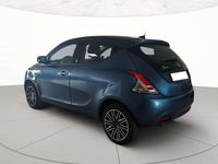 Usata Lancia Ypsilon Gold 71 CV (52 kW) 2021 Bleu Utilitaria