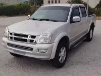 Usata Isuzu D-Max 131 CV (96 kW) 2005 Grigio Berlina
