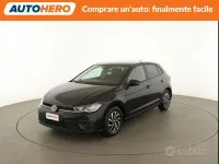 Usata VW Polo Life 95 CV (69 kW) 2023 Nero Utilitaria