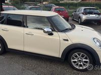 Usata Mini One D Business 95 CV (69 kW) 2015 Beige Utilitaria