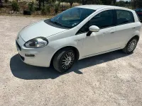Usata Fiat Punto 77 CV (56 kW) 2013 Bianco Utilitaria