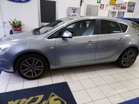 usata Opel Astra Berlina Cosmo 1700 td