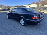 Usata Mercedes CLK200 Elegance 163 CV (119 kW) 2000 Blu/azzurro Coupé