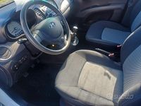 Usata Hyundai i10 66 CV (48 kW) 2010 Bianco Utilitaria