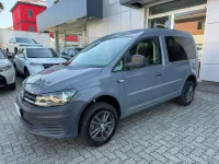 Usata VW Caddy 122 CV (89 kW) 2017 Grigio Monovolume