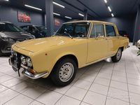 Usata Alfa Romeo 2000 1970 Giallo Berlina