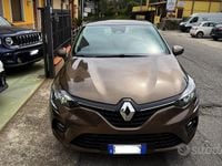 Usata Renault Clio V Zen 115 CV (84 kW) 2020 Grigio Berlina