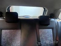 Usata Ford Fiesta 75 CV (55 kW) 2008 Nero metallizzato Utilitaria