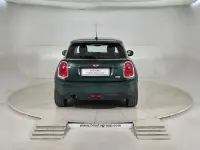 Usata Mini ONE 75 CV (55 kW) 2017 Verde Utilitaria