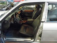 Usata Jaguar XJ 213 CV (156 kW) 1987 Grigio Berlina