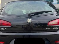 Usata Alfa Romeo 147 120 CV (88 kW) 2009 Nero Utilitaria