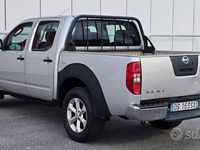 Usata Nissan Navara XE 171 CV (125 kW) 2008 Grigio Pick-up