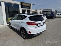Gebraucht Ford Fiesta Active 86 PS (63 kW) 2018 Weiß Kleinwagen