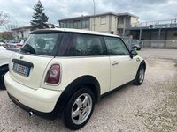 Usata Mini One D 90 CV (66 kW) 2010 Beige Utilitaria
