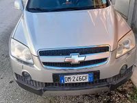 Usata Chevrolet Captiva 150 CV (110 kW) 2008 Grigio SUV