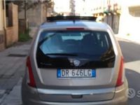 Usata Lancia Musa Platinum 95 CV (69 kW) 2008 Marrone Monovolume