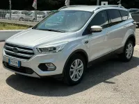 Usata Ford Kuga Titanium 120 CV (88 kW) 2017 Grigio SUV