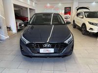 Usata Hyundai i20 84 CV (61 kW) 2022 Grigio metallizzato Utilitaria