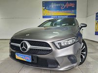 Usata Mercedes A180 Business 116 CV (85 kW) 2021 Grigio Berlina