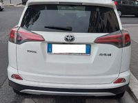 Usata Toyota RAV4 143 CV (105 kW) 2016 Bianco SUV