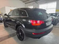 Usata Audi Q7 233 CV (171 kW) 2007 Nero SUV