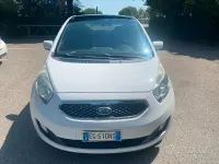 Usata Kia Venga 90 CV (66 kW) 2011 Bianco Utilitaria