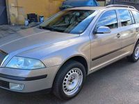 Usata Skoda Octavia Ambiente 140 CV (102 kW) 2006 Grigio Station wagon