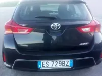 Usata Toyota Auris 99 CV (72 kW) 2013 Berlina