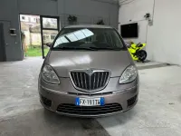Usata Lancia Musa 69 CV (50 kW) 2007 Grigio Monovolume