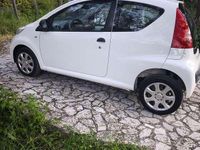 Usata Peugeot 107 Access 68 CV (50 kW) 2011 Utilitaria