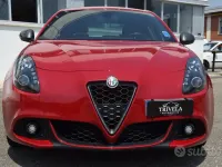 Usata Alfa Romeo Giulietta 120 CV (88 kW) 2017 Rosso Utilitaria