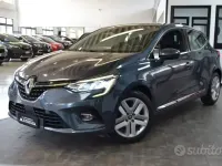 Usata Renault Clio V Intens 86 CV (63 kW) 2020 Blu Berlina