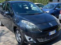 Usata Renault Scénic III 110 CV (80 kW) 2010 Grigio Monovolume