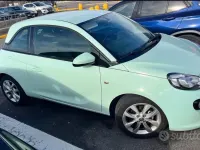 Usata Opel Adam 87 CV (63 kW) 2017 Verde Utilitaria